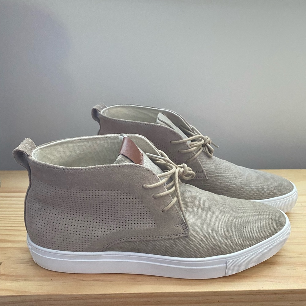 PUBLIC OPINION Suede Chukka Sneaker